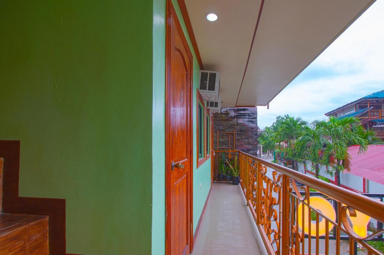 موالبوال Oyo 788 Lisa'S Guesthouse المظهر الخارجي الصورة