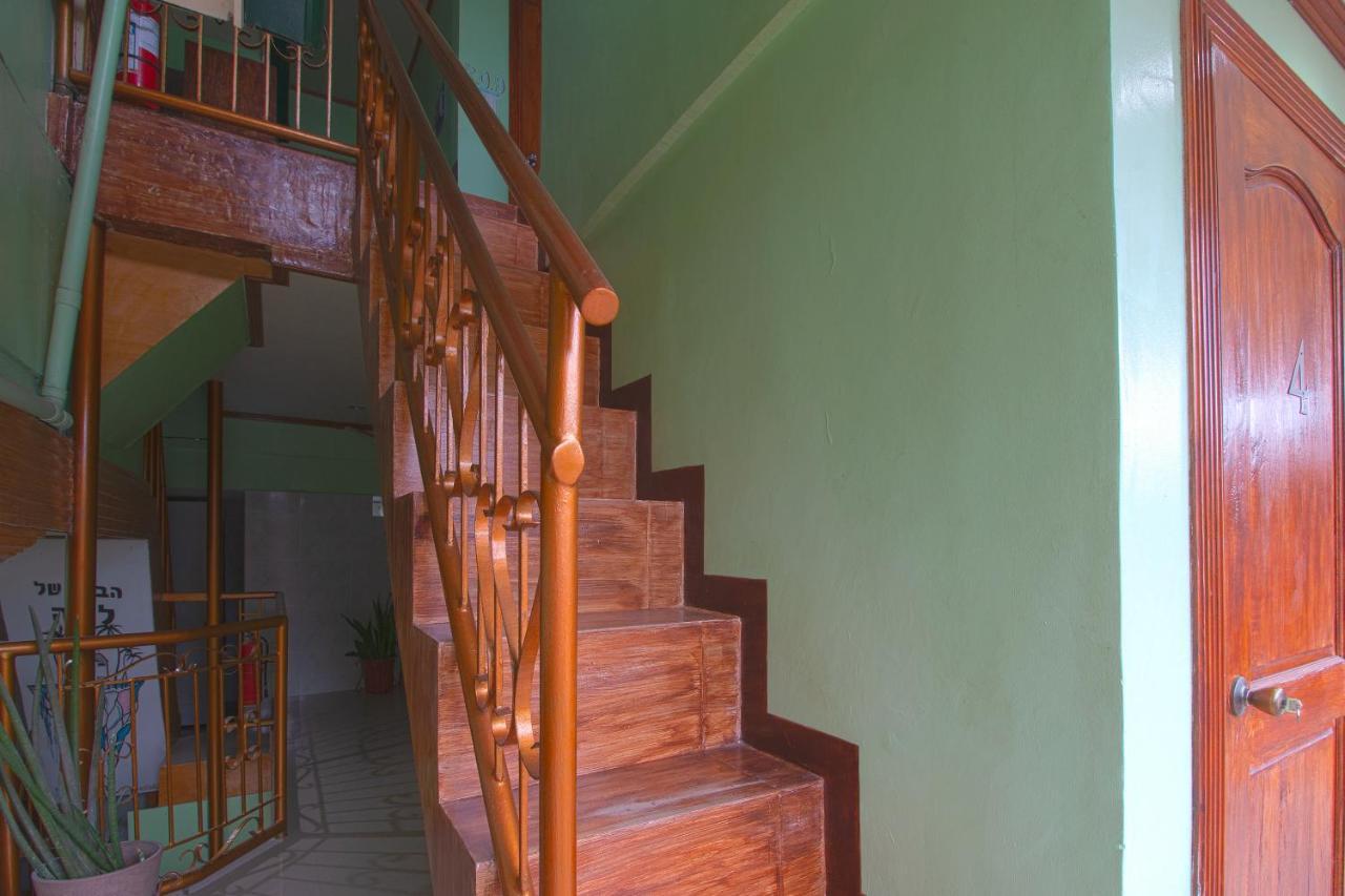 موالبوال Oyo 788 Lisa'S Guesthouse المظهر الخارجي الصورة
